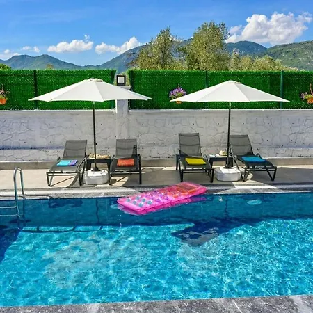 Spacious For Large Families - Egeden 2 * フェティエ